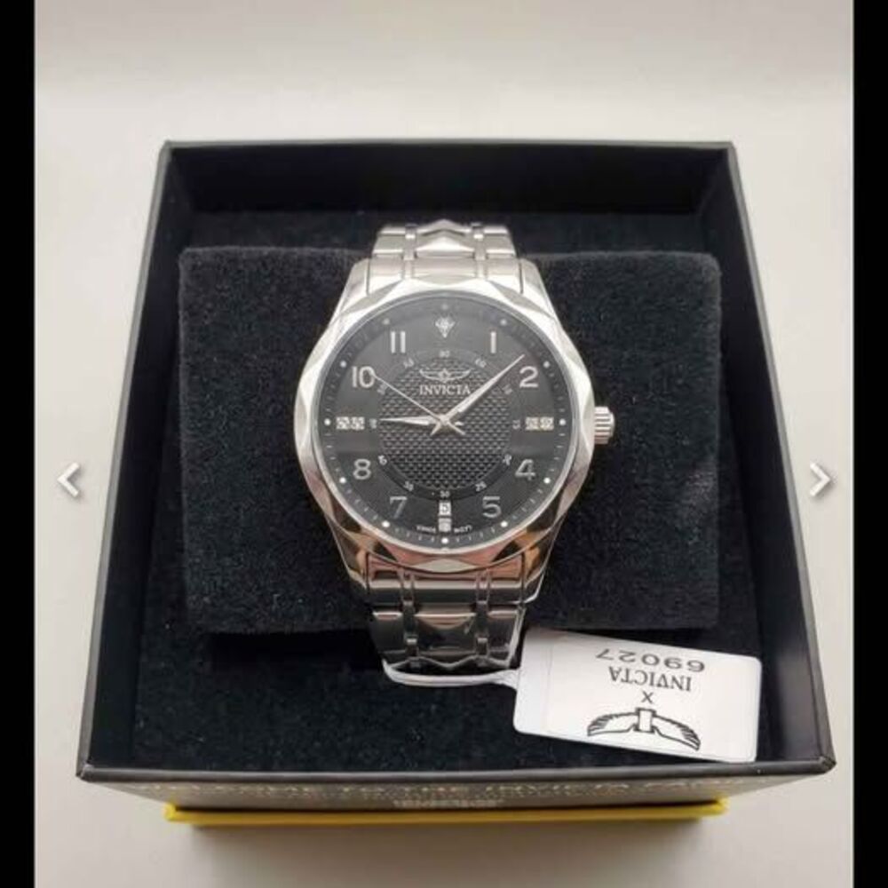 Invicta 69027 Men's Silver Watch New in Box